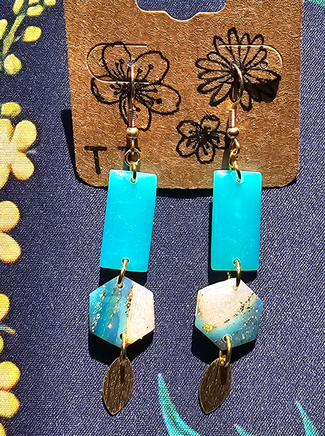 Short dangles