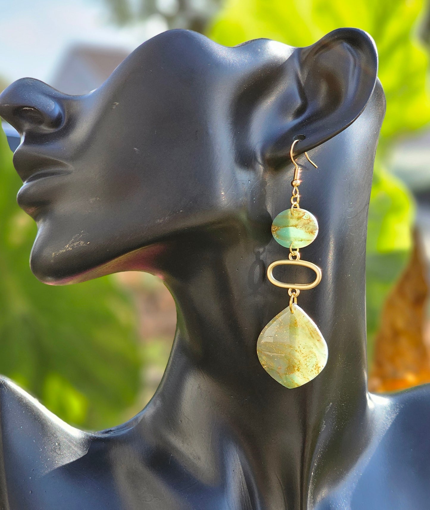 Dahlia Dangles