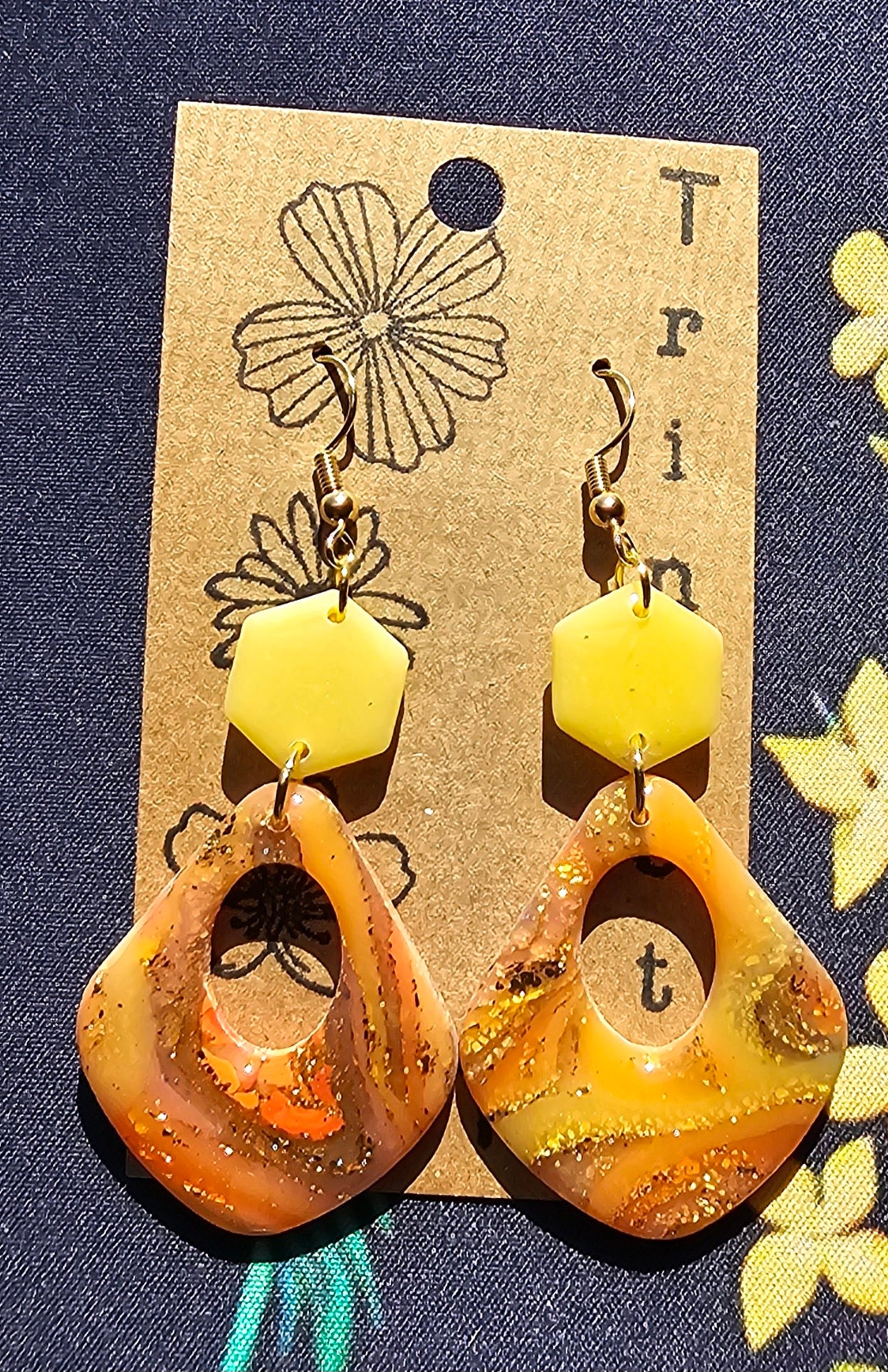 Medium dangles